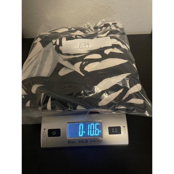 Chicos Sweater Womens Size 3 Black White Open Front Cardigan Abstract Print - Picture 7 of 7